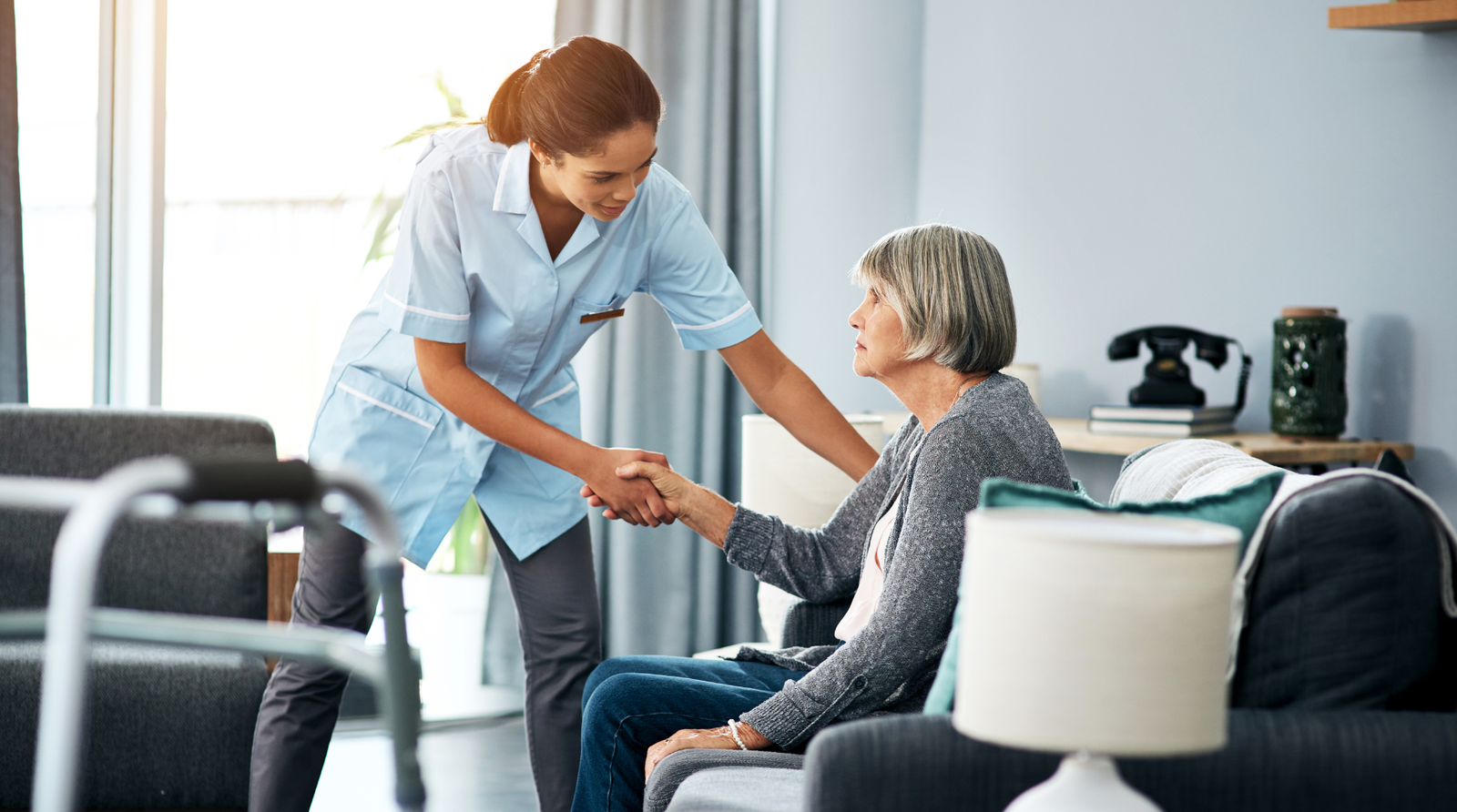 Essential Post-Operative Care Tips for Dallas Families: Preventing Readmissions and Promoting Faster Healing at Home